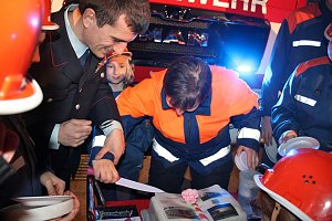 Freiwillige Feuerwehr pr&auml;sentierte HLF20