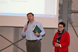 Transkript &uuml;bergeben