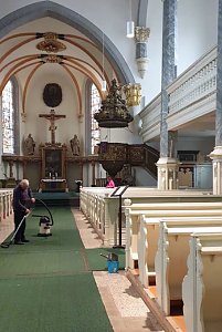 Kirche blitzblank geputzt