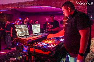 Party im Jugendclubhaus in Nordhausen - der Samstag