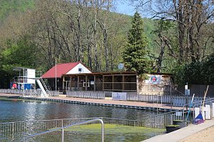 Anbaden am Bebraer Teich