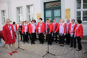 27. Fliederfest er&ouml;ffnet - Verabschiedung Fliederk&ouml;nigin