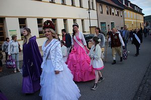27. Fliederfest er&ouml;ffnet - Verabschiedung Fliederk&ouml;nigin