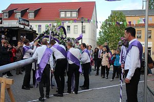 27. Fliederfest er&ouml;ffnet - Verabschiedung Fliederk&ouml;nigin