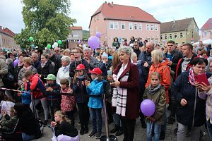 27. Fliederfest er&ouml;ffnet - Verabschiedung Fliederk&ouml;nigin