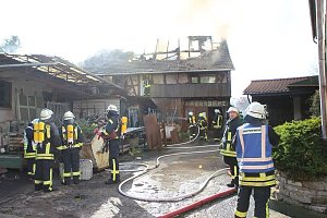 Scheunenbrand in Gro&szlig;furra