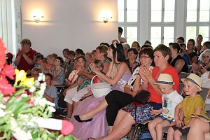 Kinderlachen im Regionalmuseum