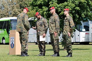 Soldaten aus vier Standorten