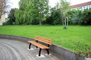 Markt und Sitzb&auml;nke