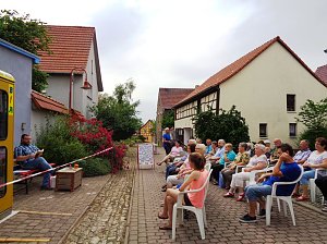 Er&ouml;ffnung der Telefonbibliothek in Etzleben
