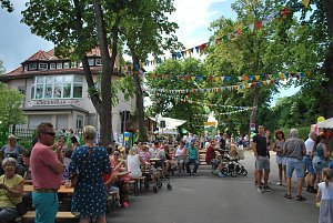 Tolle Stimmung zum  Stra&szlig;enfest