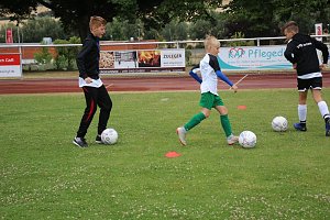 Fu&szlig;ballferienschule &ouml;ffnete Pforten