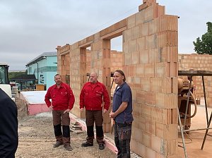Baustelle der Rettungswache besucht