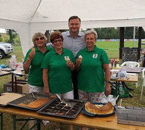 Gro&szlig;es Ponyfest Gro&szlig;enehrich