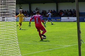 Wacker gewinnt 8:0 gegen Bischofswerda