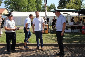 Feuerwehrfest mit Kindersachenbasar