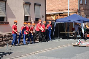 Feuerwehrfest mit Kindersachenbasar