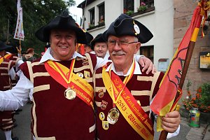 Hausm&auml;nner zogen durch die Kurstadt