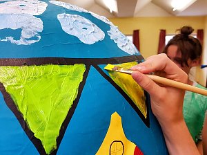 GLOBE ART im KinderKunstKeller