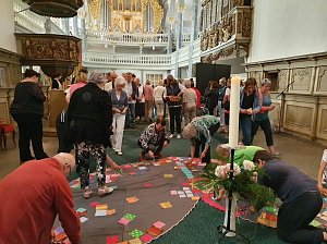 Zusammen leben, zusammen wachsen