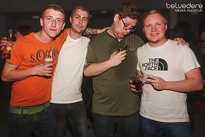 Party im Jugendclubhaus in Nordhausen - der Samstag