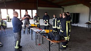 Ausbildungssamstag der Feuerwehren im Bereich Artern