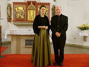 " Vom Kreuz...zum Licht"
