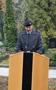 Am Volkstrauertag in Sondershausen gedacht