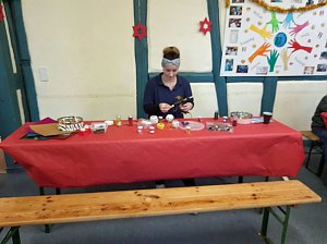 Kreativer Weihnachtsmarkt im JUST