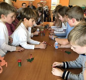 Eine besinnliche Weihnachtsfeier der Generationen