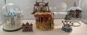 Museumsbesuch mit Sonderausstellung Spieluhren und Schneekugeln