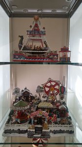 Museumsbesuch mit Sonderausstellung Spieluhren und Schneekugeln