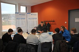 Heute Aktionstag Schule trifft Wirtschaft�