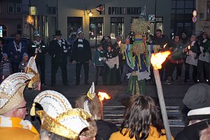 Nubbel den Flammen &uuml;bergeben