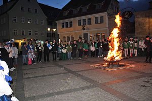 Nubbel den Flammen &uuml;bergeben