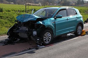 Vier Personen bei Unfall schwer verletzt