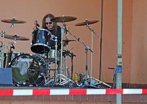Hardrockband "Rikk Arving" beim Hebeb&uuml;hnenkonzert
