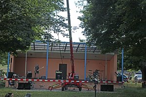 Hardrockband "Rikk Arving" beim Hebeb&uuml;hnenkonzert