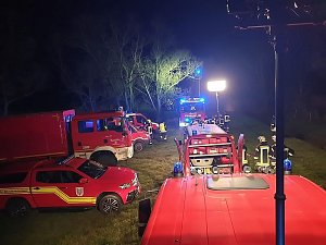Gro&szlig;einsatz wegen Gew&auml;sserverunreinigung