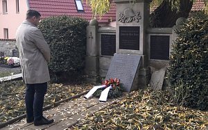 Gedenken in Oberb&ouml;sa