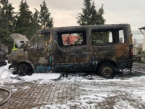 Zwei Fahrzeuge ausgebrannt