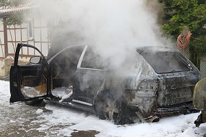 Zwei Fahrzeuge ausgebrannt