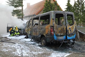 Zwei Fahrzeuge ausgebrannt