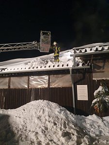 Scheunendach drohte einzubrechen