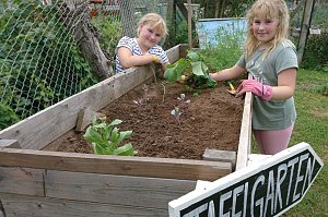 Tag der "Offenen G&auml;rten" -Gartenverein GL&Uuml;CKAUF