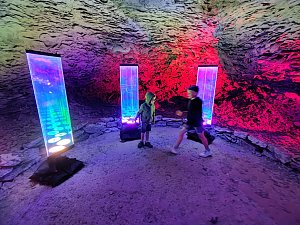 World of Lights in der Barbarossahöhle