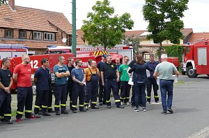 Verabschiedung der Katastrophensch&uuml;tzer aus dem Kyffh&auml;userkreis zu den Flutopfern nach Ahrweiler