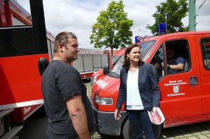 Verabschiedung der Katastrophensch&uuml;tzer aus dem Kyffh&auml;userkreis zu den Flutopfern nach Ahrweiler