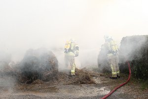 Heuballen in Sondershausen in Flammen