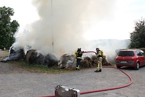 Heuballen in Sondershausen in Flammen